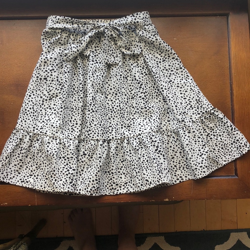 xs spotted skirt